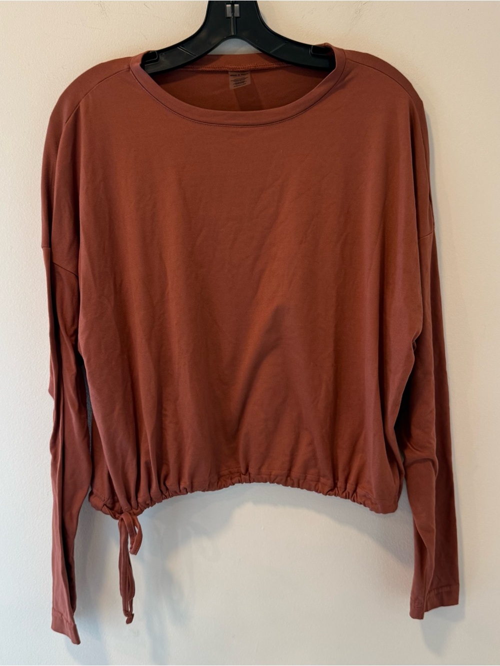 Ebb & Flow Size Medium Crop Top Size Med #Lux-R